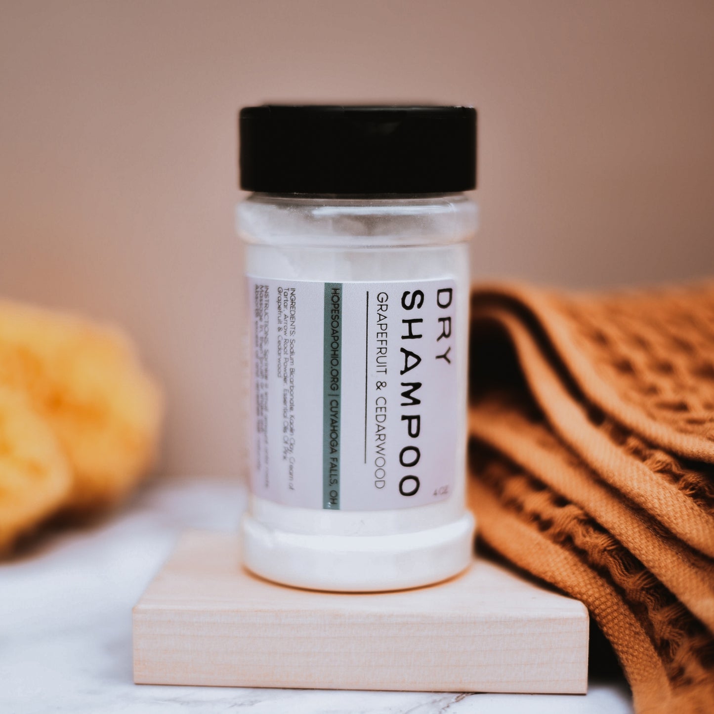 Dry Shampoo (Grapefruit and Cedarwood) - HOPESOAPOHIO
