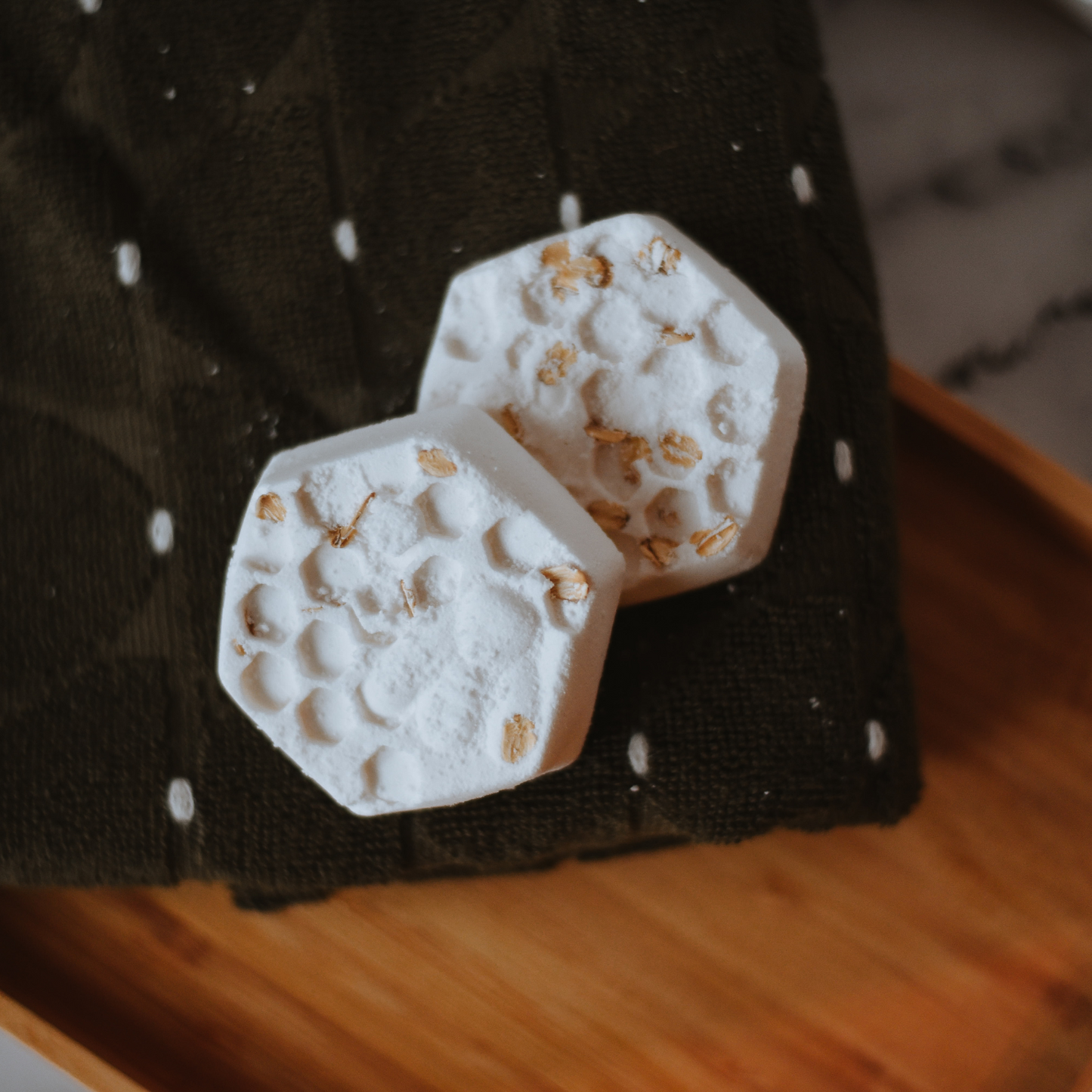 Oatmeal And Honey Bath Bomb - HOPESOAPOHIO