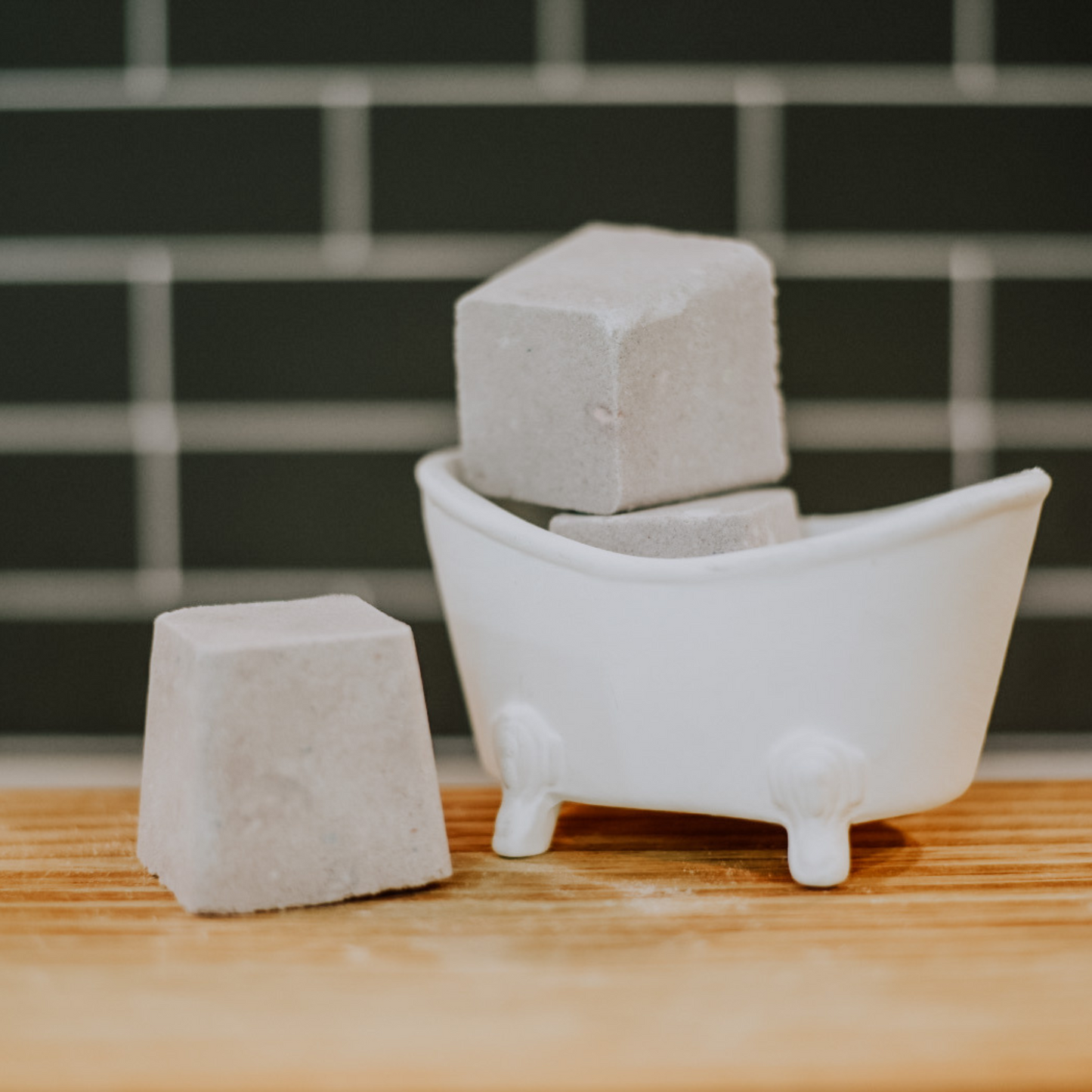 Blackberry Magnolia Bath Bomb - HOPESOAPOHIO