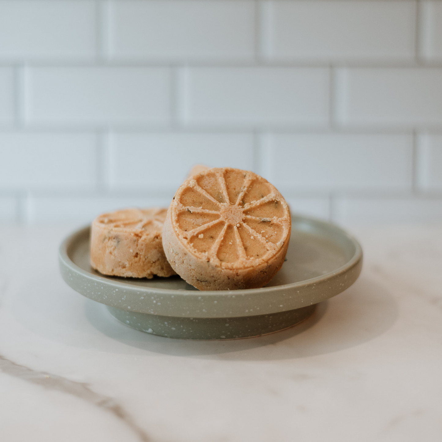 The Roots Solid Body Scrub Bar