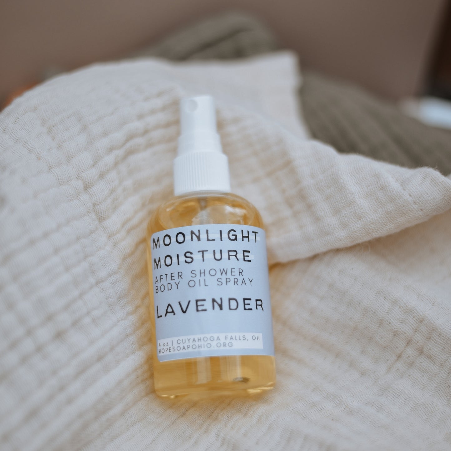 Moonlight Moisture After Shower Body Oil Spray - HOPESOAPOHIO