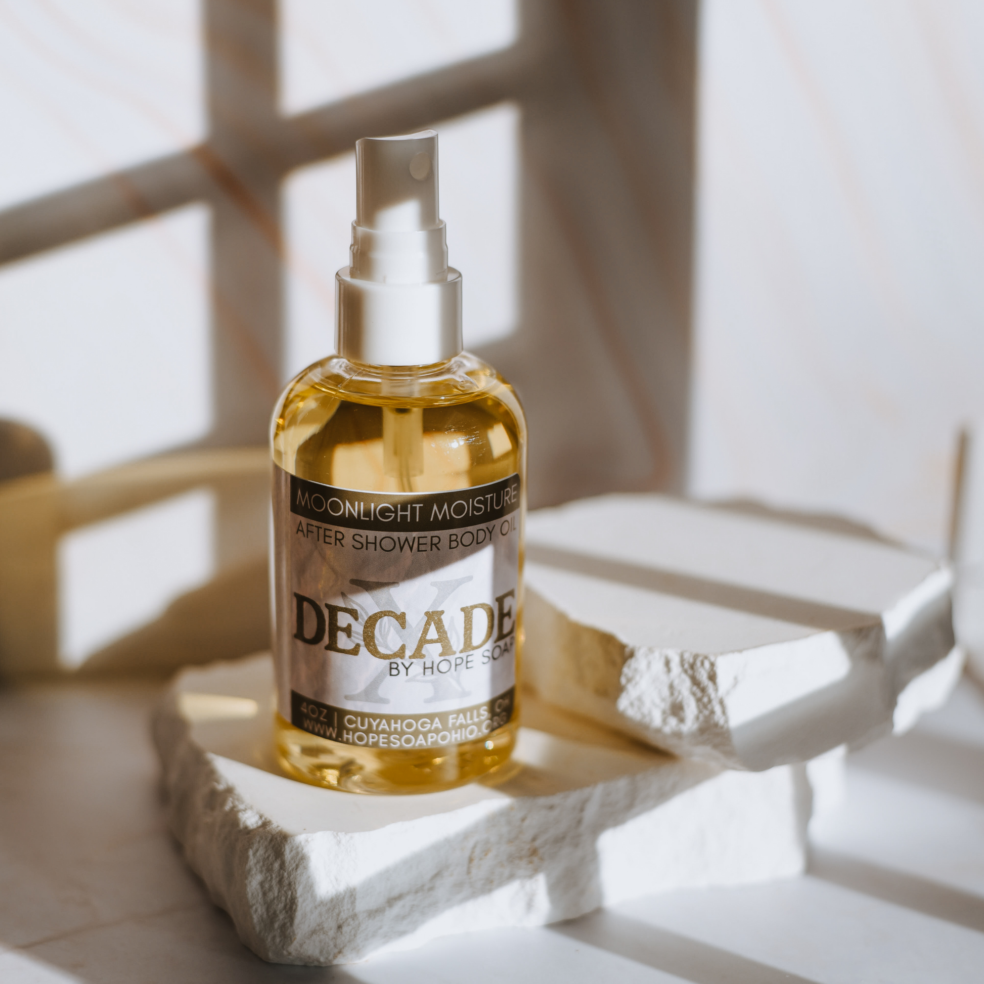 DECADE Moonlight Moisture After Shower Body Oil Spray - HOPESOAPOHIO